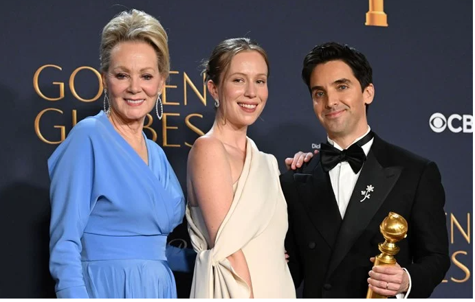 Hollywood Buzz: Social Media, Style, and Scandals – March 12, 2025